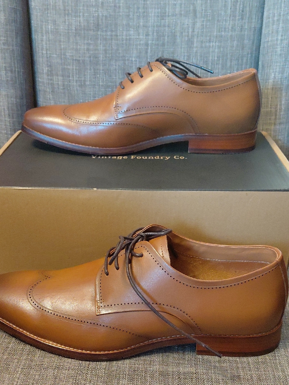 Vinrage Foundry Co. Classic Men's Cognac Leather Dress Shoes - Size 10